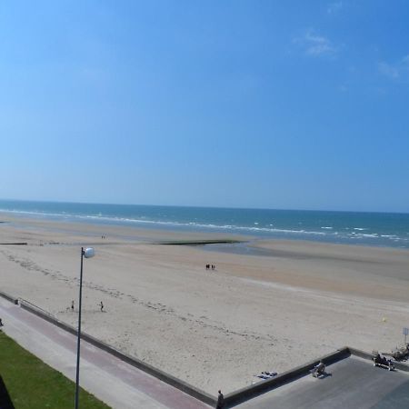 Appartement Avec Terrasse Panoramique, Acceptant Les Animaux, Parking - Fr-1-487-281 Cabourg Bagian luar foto
