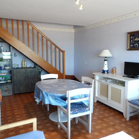 Appartement Avec Terrasse Panoramique, Acceptant Les Animaux, Parking - Fr-1-487-281 Cabourg Bagian luar foto
