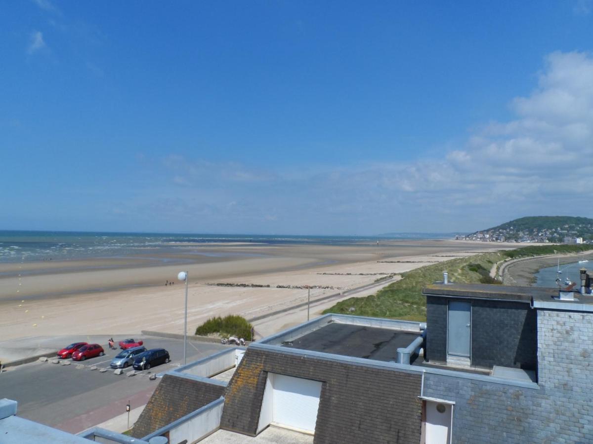 Appartement Avec Terrasse Panoramique, Acceptant Les Animaux, Parking - Fr-1-487-281 Cabourg Bagian luar foto